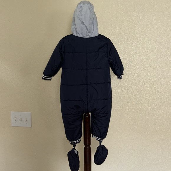 Hugo Boss fleece line onesie - Picture 2 of 5